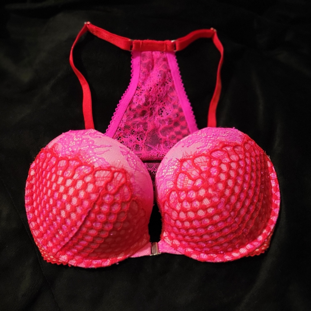 Victoria's Secret push-up bra - 32dd